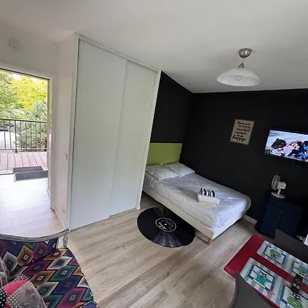 T1 Piscine Chauffee Parking Gratuit Les Hauts Dhonfleur Apartamento Équemauville