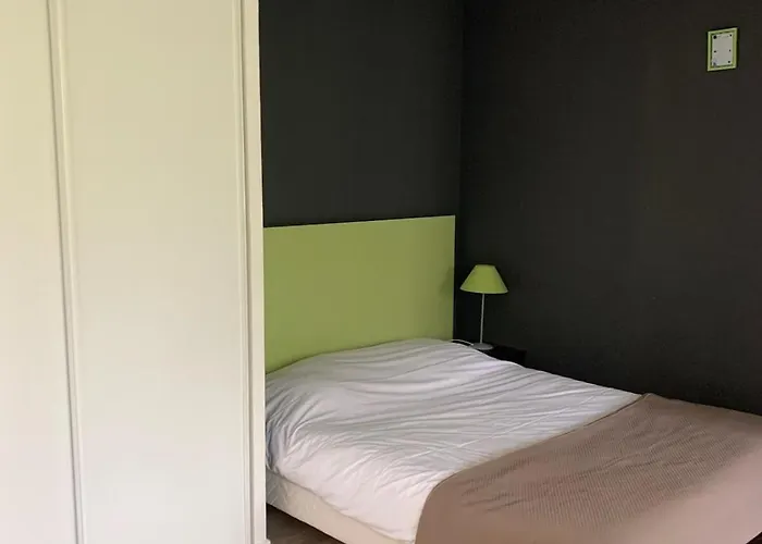 T1 Piscine Chauffee Parking Gratuit Les Hauts Dhonfleur