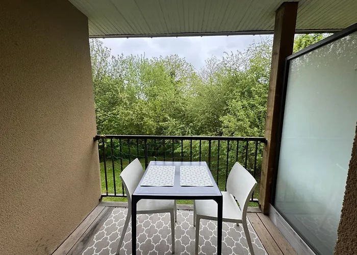 T1 Piscine Chauffee Parking Gratuit Les Hauts Dhonfleur